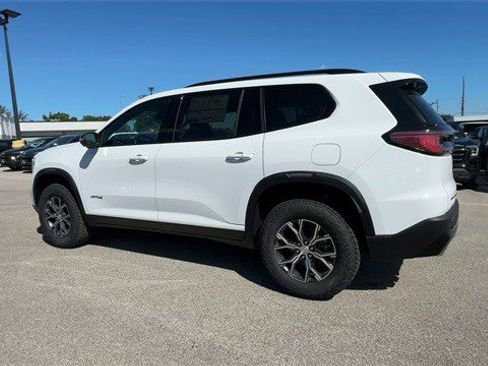 New 2026 GMC Acadia AT4 image 6