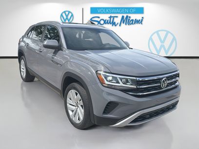 Used 2022 Volkswagen Atlas Cross Sport SE w/ Panoramic Sunroof Package