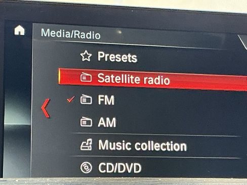 Used 2018 BMW 330i xDrive Sedan image 17