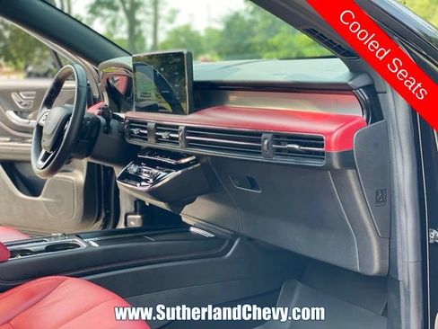 Used 2024 Lincoln Corsair Grand Touring w/ Equipment Group 301A AWD/4WD image 18