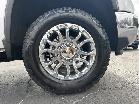 Certified 2025 Chevrolet Silverado 2500 LTZ w/ LTZ Plus Package image 13