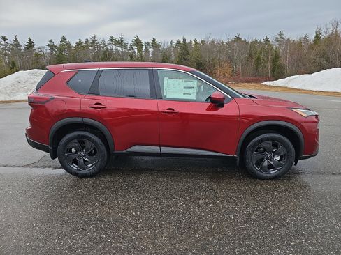 New 2026 Nissan Rogue SV image 8