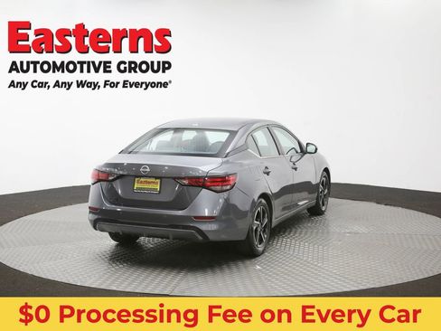 Used 2024 Nissan Sentra SV FWD image 39
