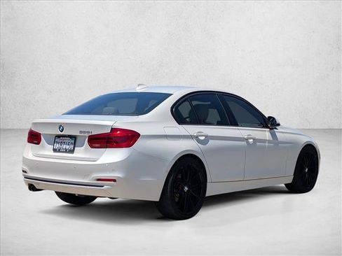 Used 2016 BMW 328i Sedan RWD image 5