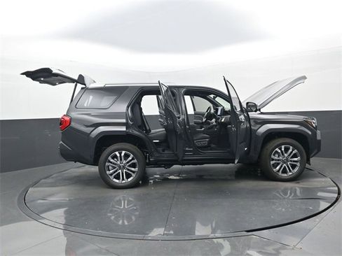 New 2026 Toyota 4Runner Limited image 32