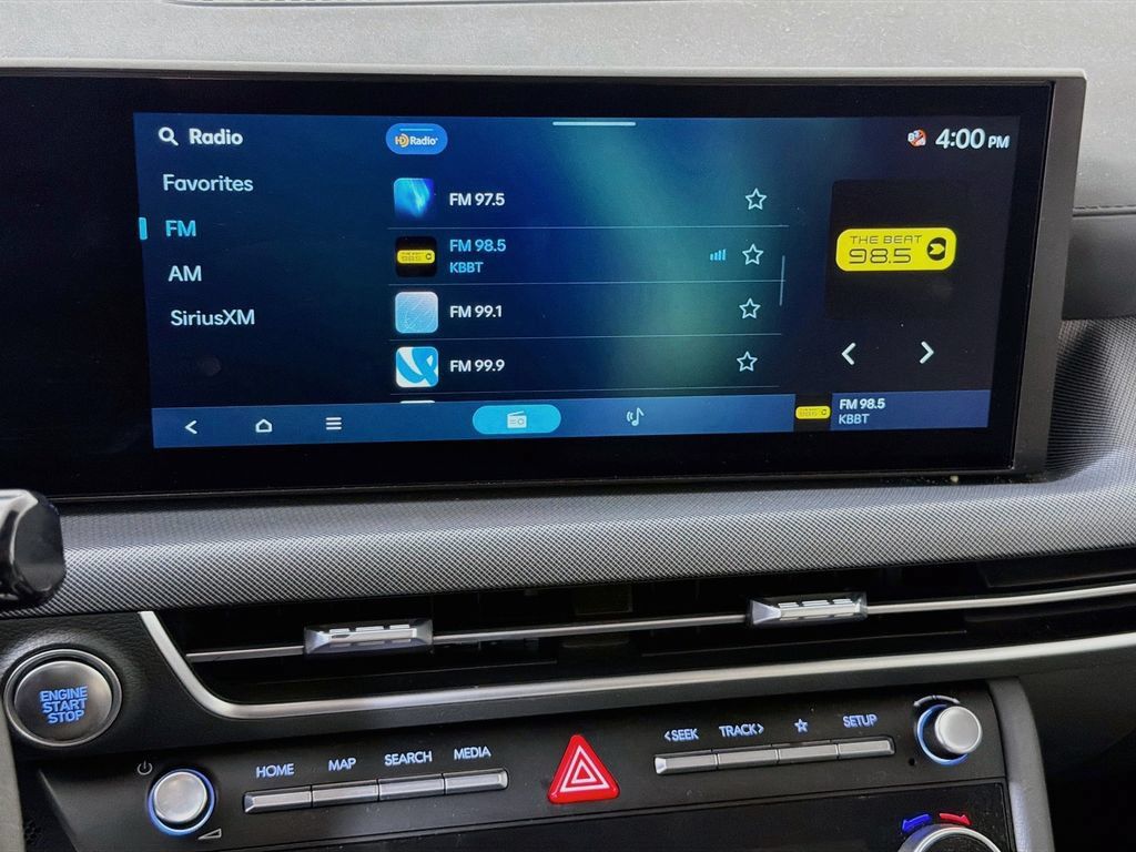 Used 2025 Hyundai Sonata SEL FWD image 17