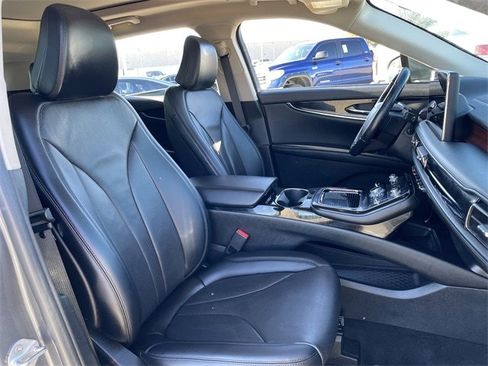 Used 2022 Lincoln Nautilus Reserve image 24