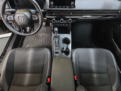 Certified 2025 Honda Civic Sport image 10