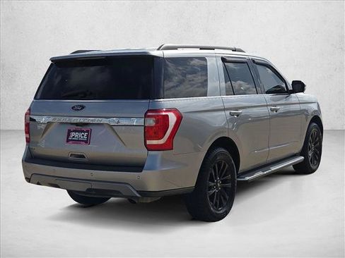 Used 2021 Ford Expedition XLT RWD image 5