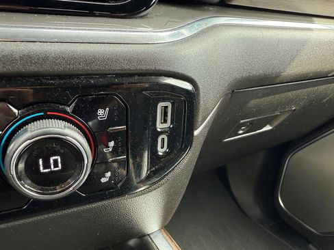 Certified 2024 Chevrolet Silverado 2500 High Country w/ Technology Package AWD/4WD image 28