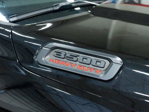 Used 2020 RAM 3500 Limited image 15