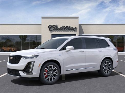 New 2025 Cadillac XT6 Sport w/ Technology Package image 2