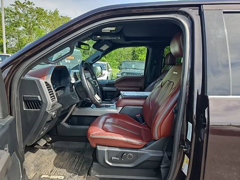 Used 2020 Ford F150 Platinum image 15