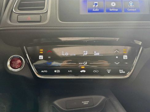 Used 2018 Honda HR-V EX-L image 17