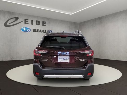 Used 2024 Subaru Outback Limited AWD/4WD image 6