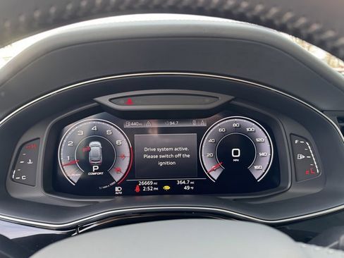 Used 2019 Audi Q8 Prestige image 21