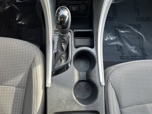 Used 2012 Hyundai Sonata GLS w/ Popular Equipment Pkg image 18
