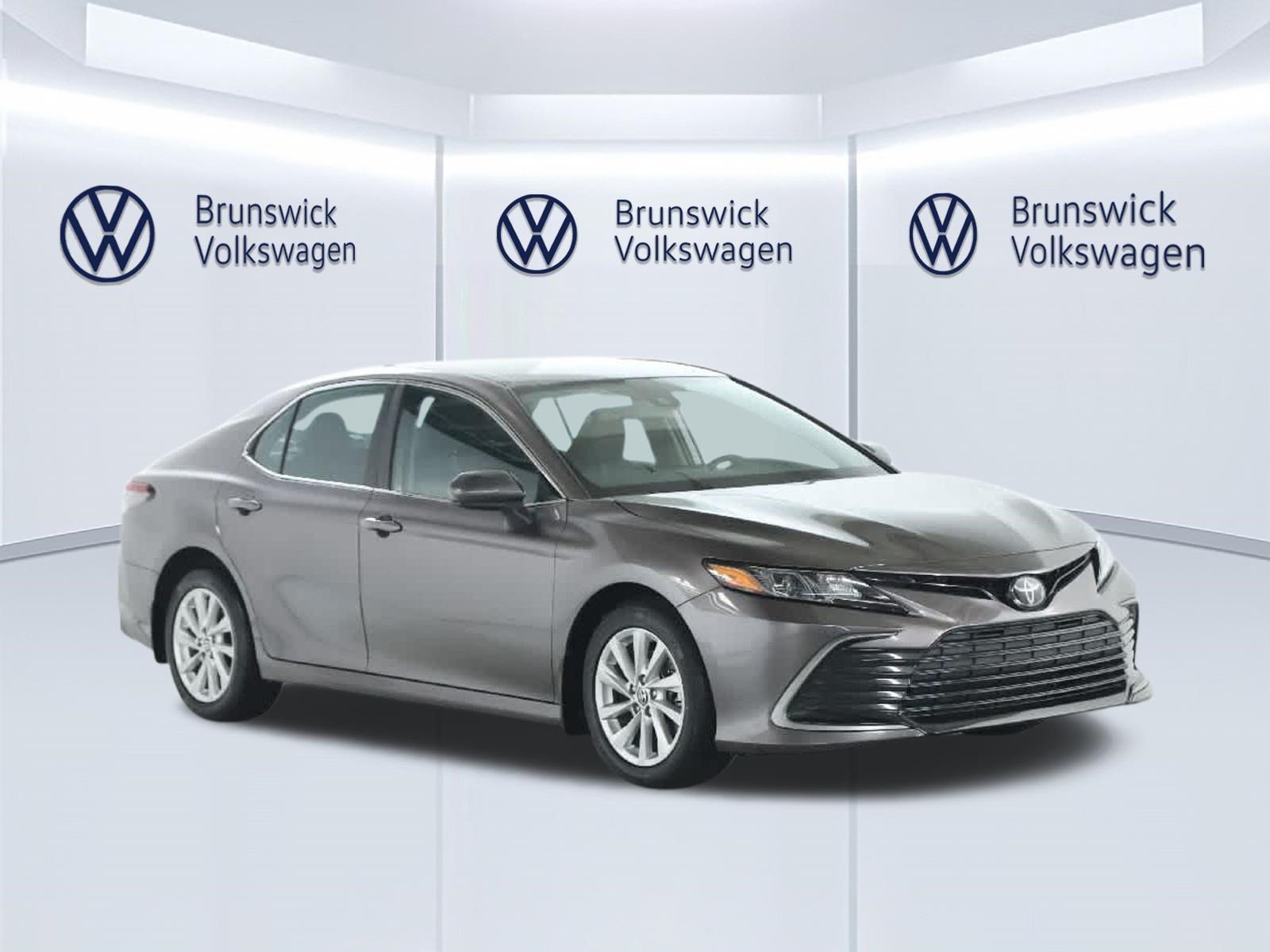 Certified 2024 Toyota Camry LE AWD/4WD image 9