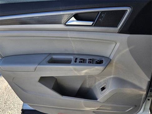 Used 2019 Volkswagen Atlas SEL image 29