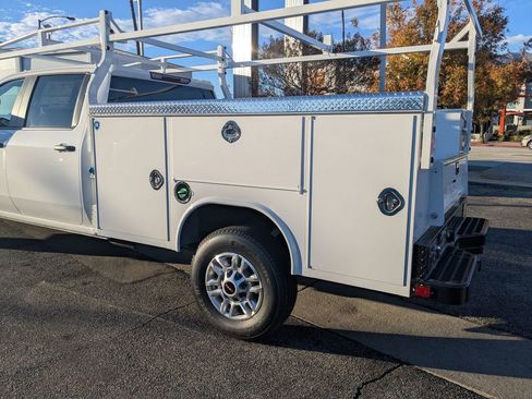 New 2026 GMC Sierra 2500 Pro w/ Convenience Package image 11