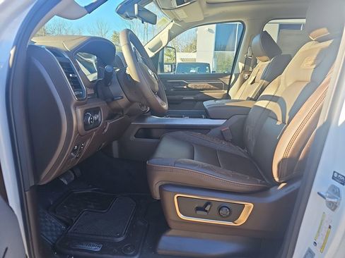 New 2026 RAM 1500 Limited w/ Trailer Tow Group image 9