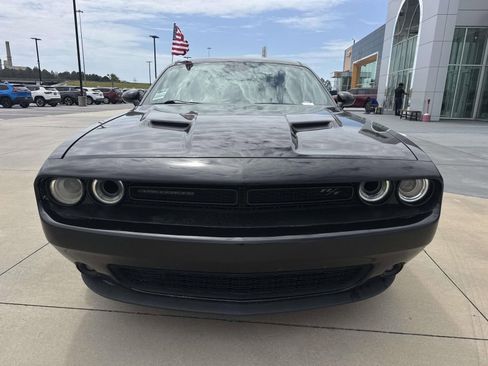 Used 2016 Dodge Challenger R/T w/ Blacktop Package RWD image 2