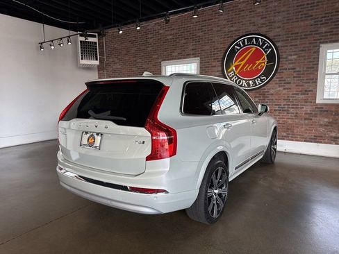Used 2022 Volvo XC90 T6 Inscription w/ Advanced Package image 16