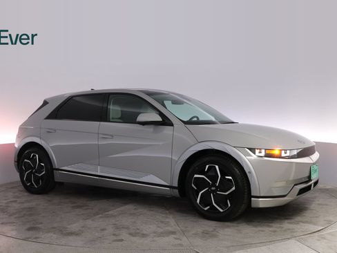 Used 2024 Hyundai Ioniq 5 Limited RWD image 14