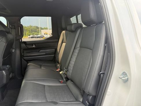 Certified 2024 Toyota Tacoma TRD Sport w/ TRD Sport Premium Package AWD/4WD image 15