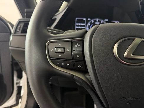 Used 2025 Lexus ES 350 w/ Premium Package FWD image 27