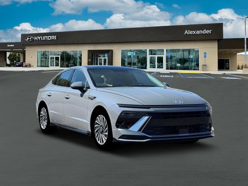 New 2026 Hyundai Sonata SEL FWD image 11