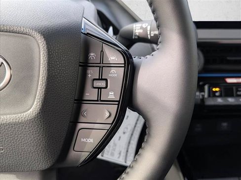 New 2026 Toyota Prius Plug-In Hybrid FWD image 18