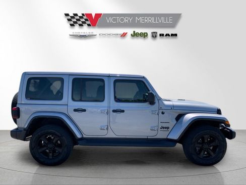 Used 2021 Jeep Wrangler Unlimited Sahara w/ Uconnect 4C Nav & Sound Group AWD/4WD image 6