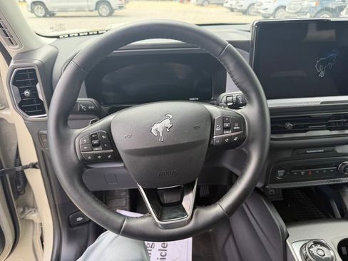 Used 2025 Ford Bronco Sport Badlands AWD/4WD image 22