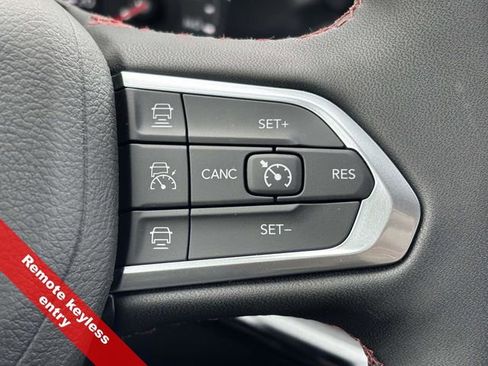 New 2026 Jeep Compass Trailhawk image 20