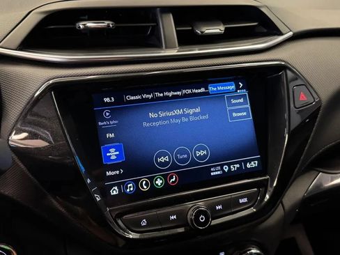 Used 2023 Chevrolet TrailBlazer LT w/ Convenience Package FWD image 13