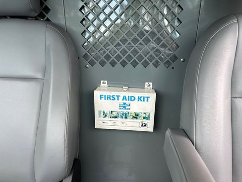 Used 2016 Ford Transit 250 130 Low Roof image 18