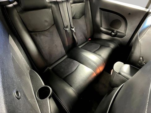 Used 2011 Chrysler 200 S FWD image 22