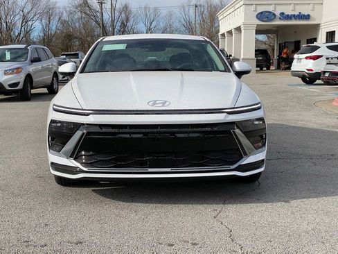 New 2026 Hyundai Sonata SEL image 2