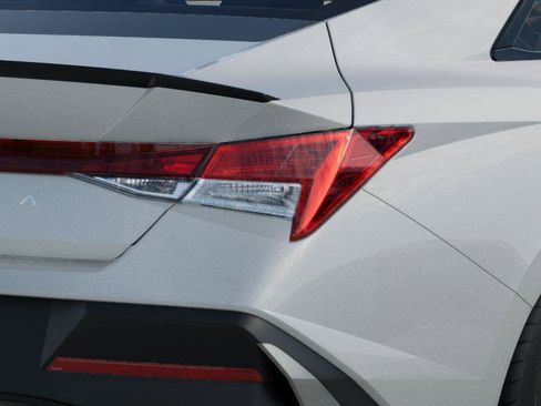 New 2025 Hyundai Elantra Sport image 10