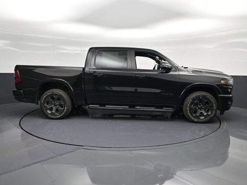Used 2025 RAM 1500 Big Horn RWD image 4