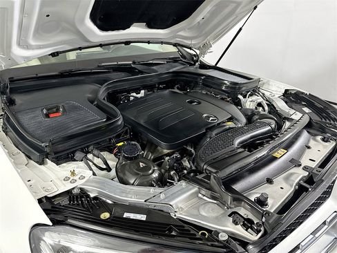 Used 2022 Mercedes-Benz GLC 300 image 26