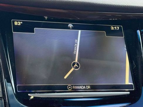 Used 2019 Cadillac Escalade Luxury AWD/4WD image 28