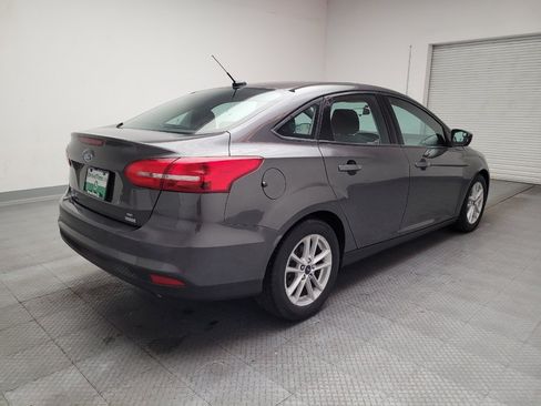 Used 2018 Ford Focus SE FWD image 9