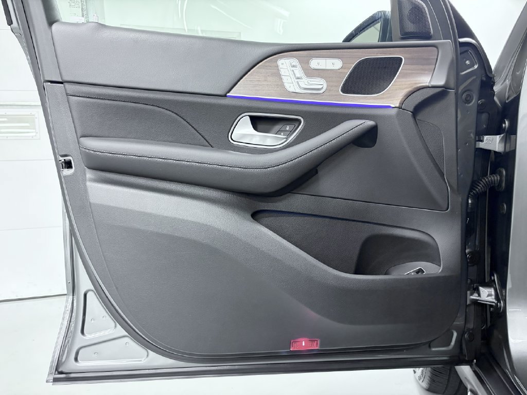 Certified 2024 Mercedes-Benz GLE 450 4MATIC image 17