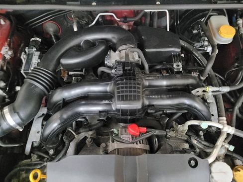 Used 2013 Subaru Impreza 2.0i Premium w/ All-Weather Pkg image 30