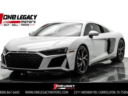 Used 2021 Audi R8 V10 RWD image 1
