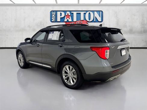 Used 2023 Ford Explorer XLT w/ Equipment Group 202A RWD image 5