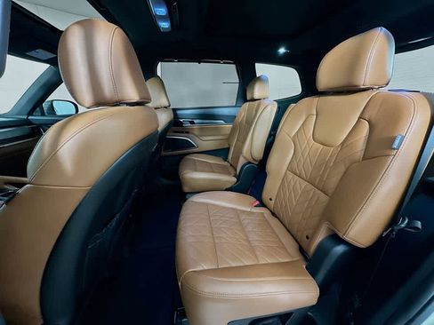 Used 2024 Kia Telluride SX Prestige X-Line image 13