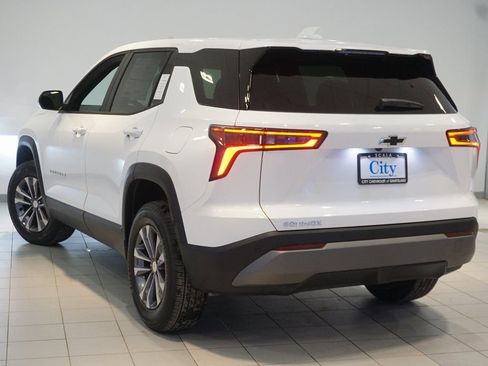 New 2026 Chevrolet Equinox LT w/ Convenience Package II image 7